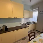 Spazioso Vicino Alle Spiagge - 6 Posti Letto Appartement Arma di Taggia